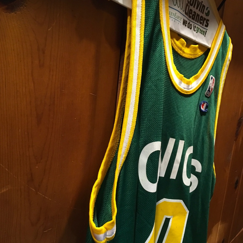 Vintage 1994 NBA Shawn Kemp Champion Jersey - Picture 6 of 10